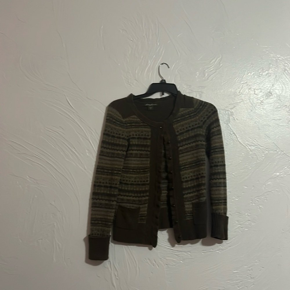 Women’s button up  sweater